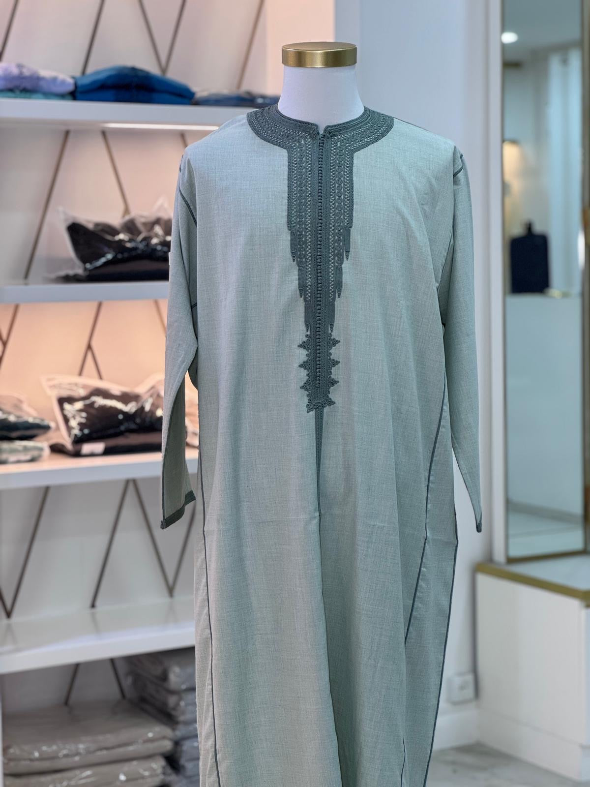 Caftan vert givré