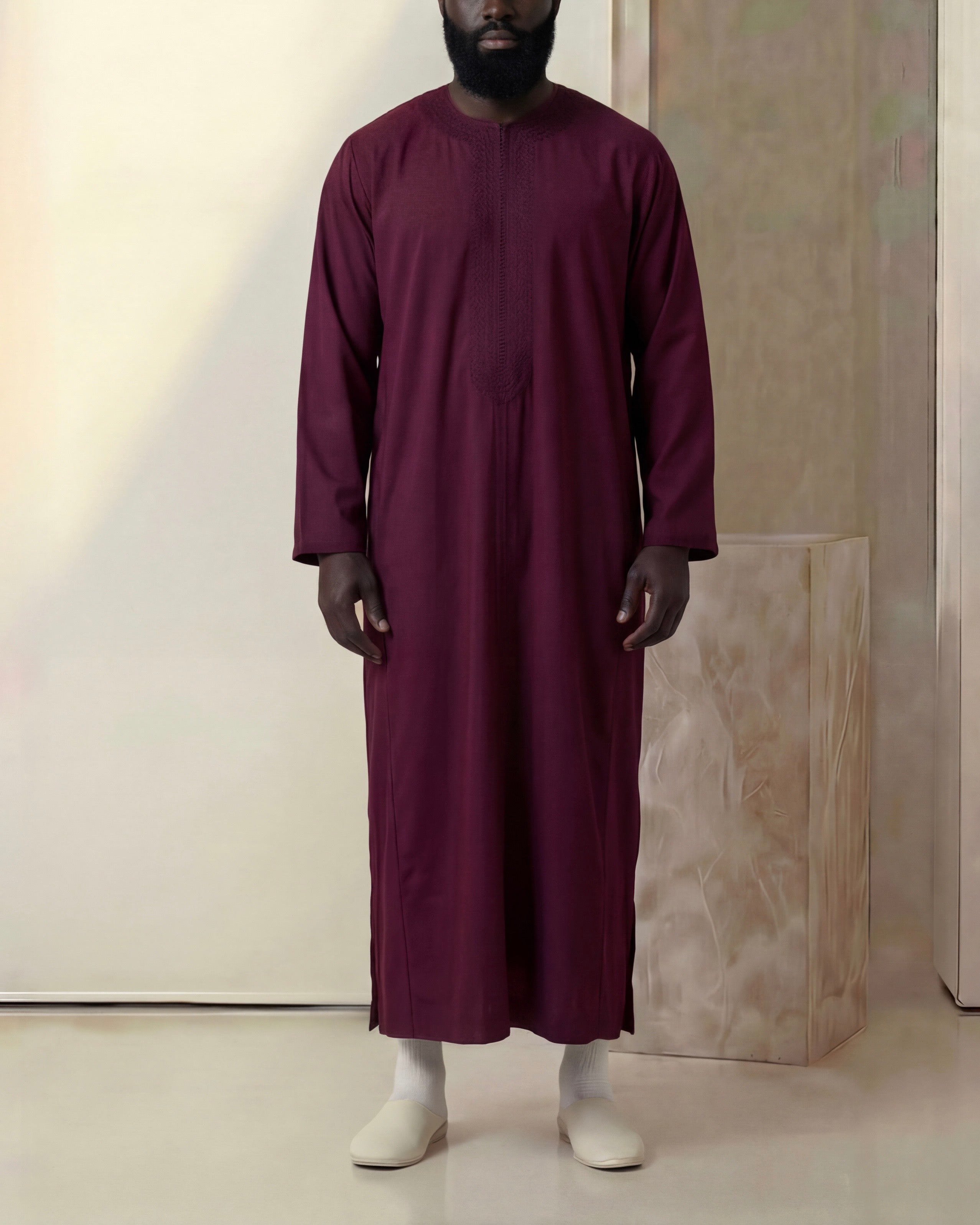 Caftán burdeos