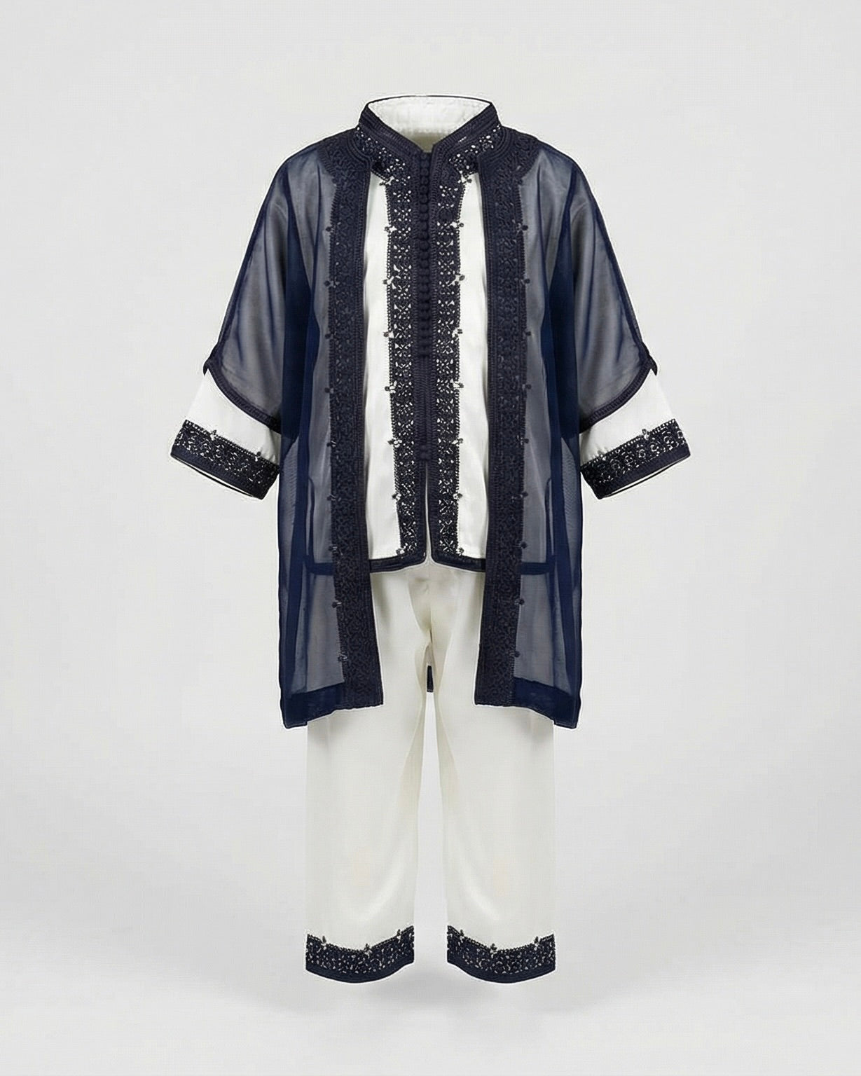 mannequin portant jabador enfant matiere trois-pieces de couleur bleu avec un travail finition faite main vue entiere