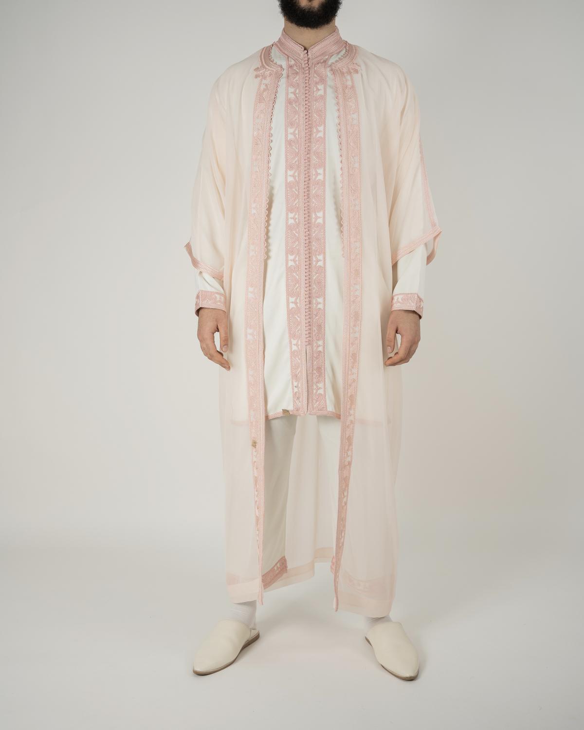 mannequin portant jabador homme matiere trois-pieces de couleur blanc-et-rose avec un travail finition faite main vue entiere