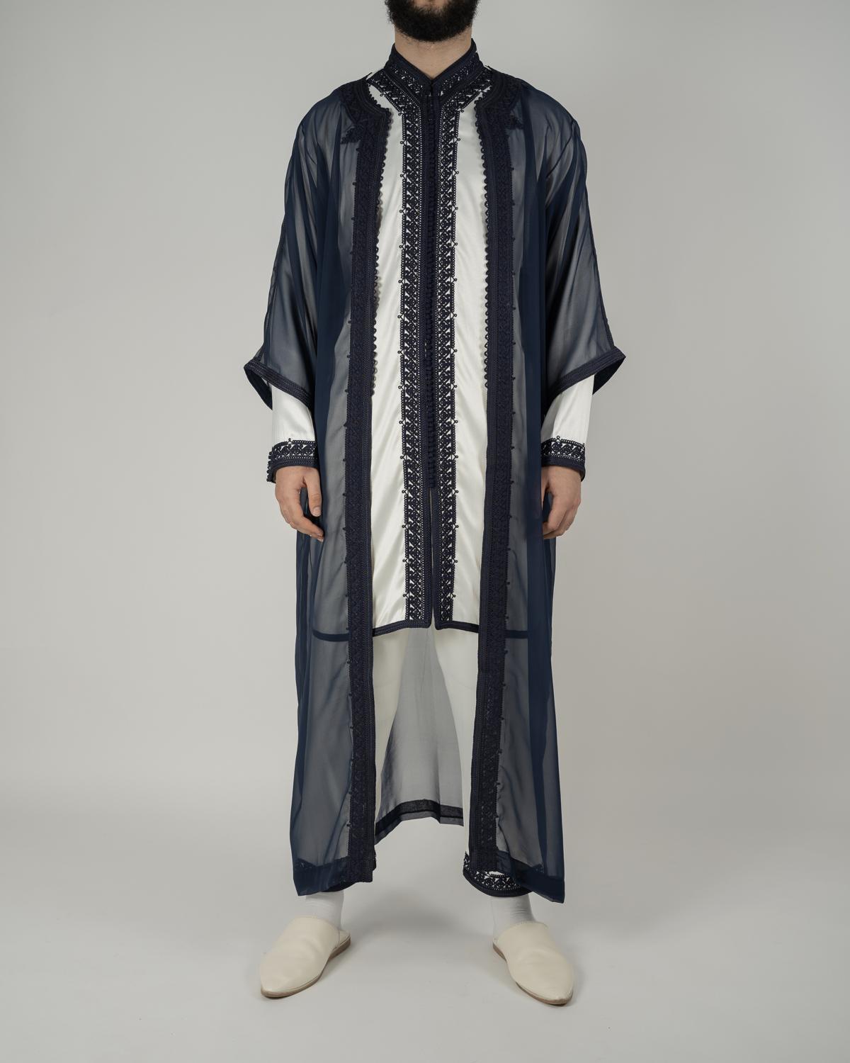 mannequin portant jabador homme matiere trois-pieces de couleur bleu avec un travail finition faite main vue entiere