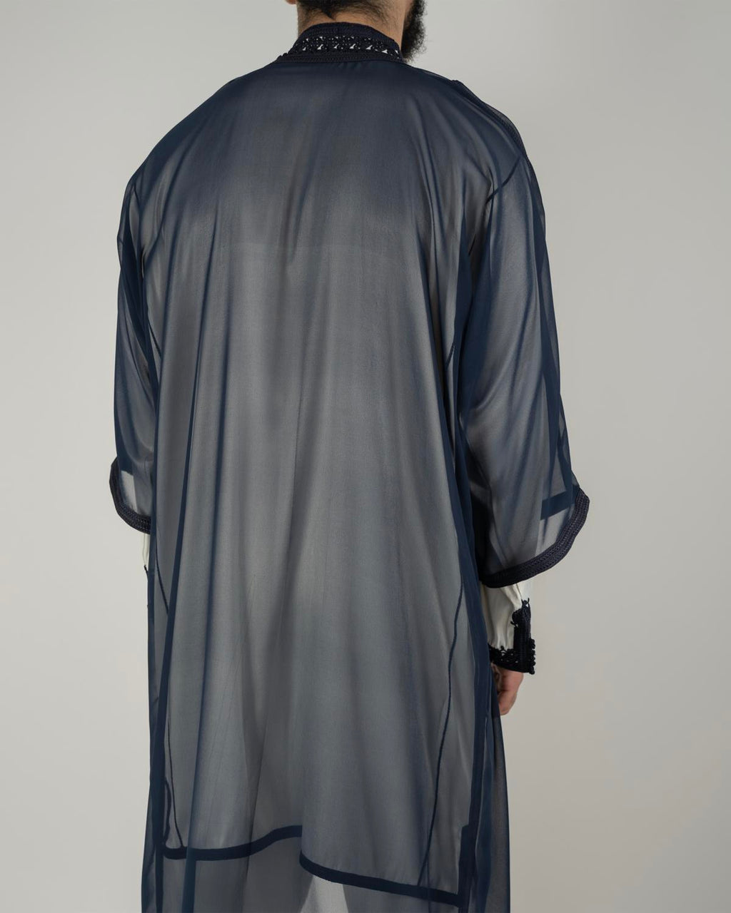 mannequin portant jabador homme matiere trois-pieces de couleur bleu avec un travail finition faite main vue dos